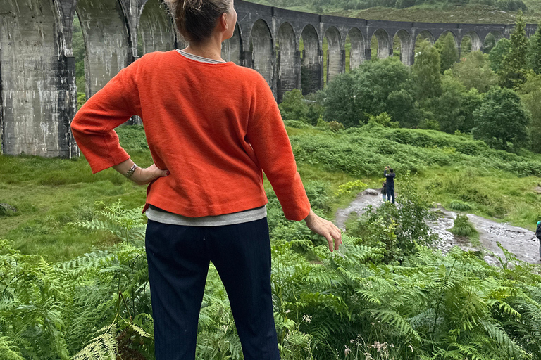 From Edinburgh: 2-Day Highlands Tour with Hogwarts Express 2 Guests Twin Room with 2 Single Beds and a Private Bathroom