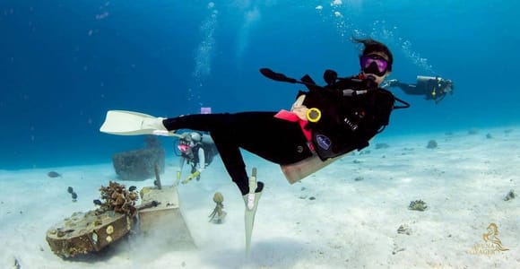 Pattaya: Advanced Diver Course with 6 Dives & Wreck Dives