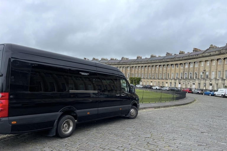 London: Stonehenge, Bath, & Castle Combe Small Group Tour
