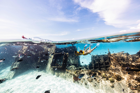 5 in 1 Snorkeling Boat Experience in Cancun