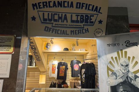 Mexico City: Lucha Libre Match with Ice Cream &amp; Guide