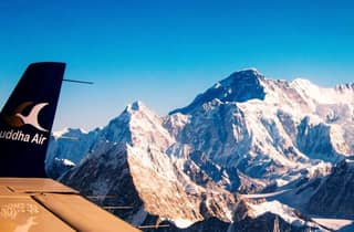 Kathmandu: Bergflug über den Mount Everest mit Frühstück und Mittagessen