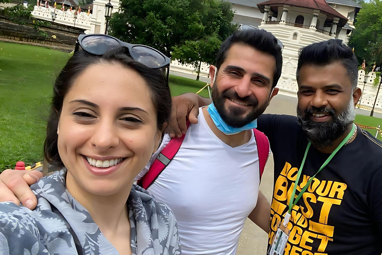 Tour della città di Kandy e tour dello Sri Lanka