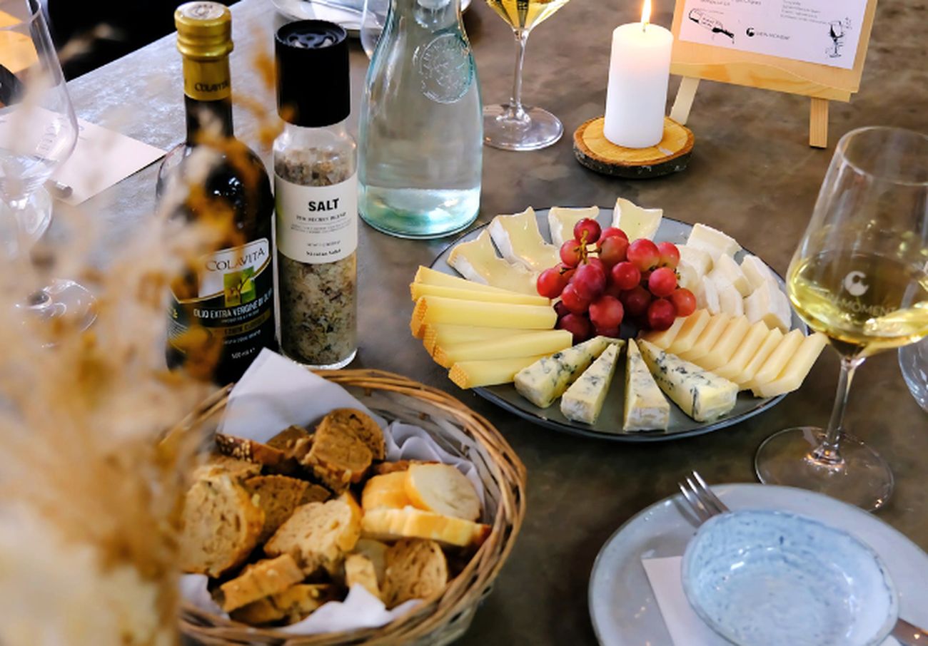 Ludwigsburg: Käse & Wein Tasting mit fünf Weinen & Käse