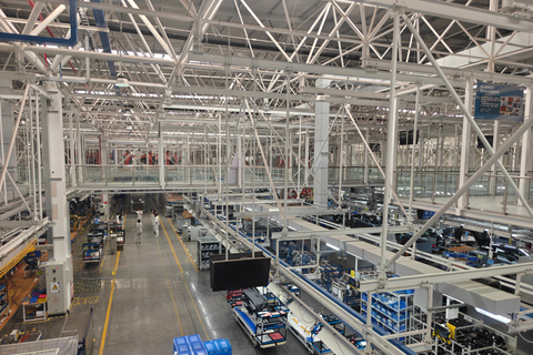 Guangzhou: Private Guide for Xpeng Intelligent Factory Tour