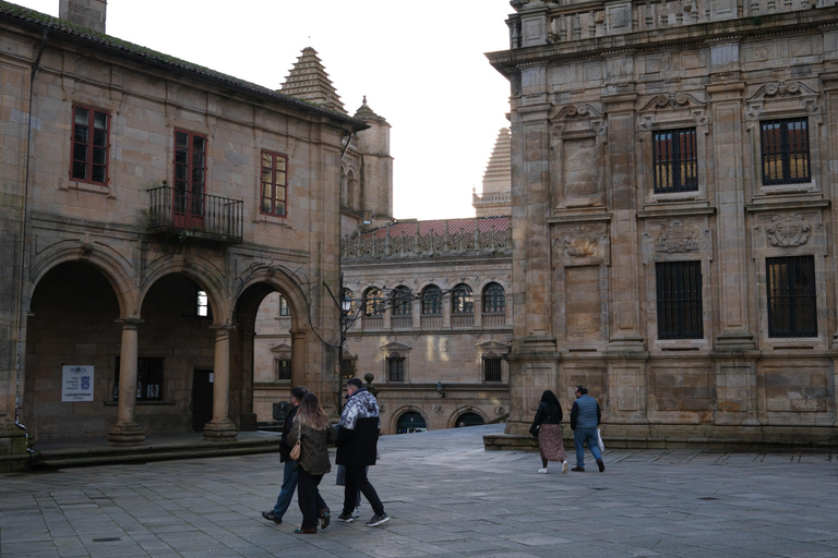 Santiago de Compostela: Self-Guided Walking Audio Tour