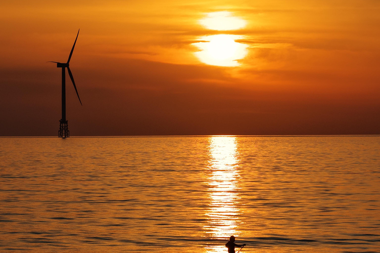 Jeju Aewol Seaside Retreat – SUP Adventure Golden Hour SUP Experience (2hrs. Rental)