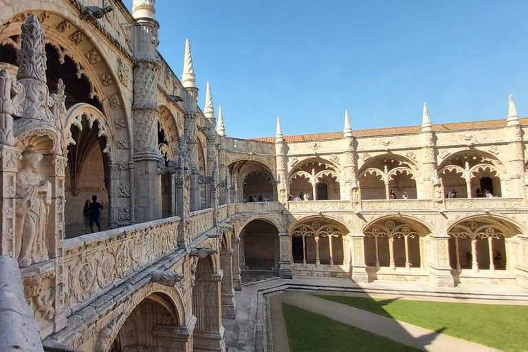 Belém: Jeronimos Monastery, Tickets and Guided tour