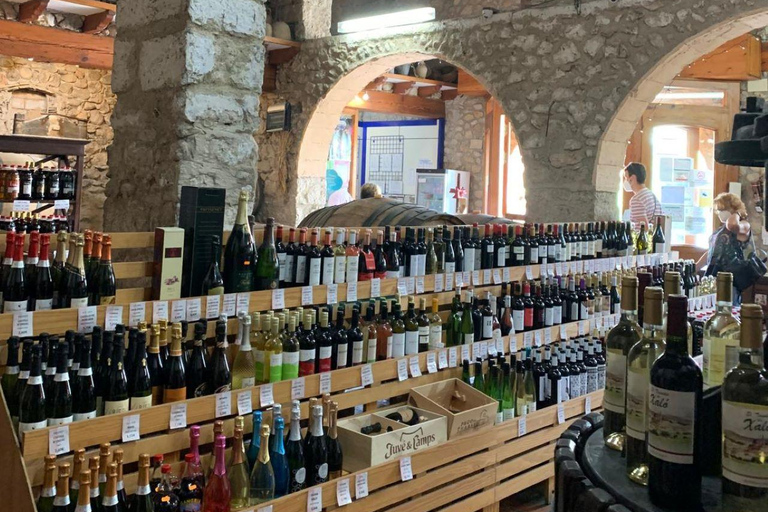 From Albir, Benidorm & Calpe: Jalon & Caves of Skulls Tour From Calpe with Meeting Point at Suitopia