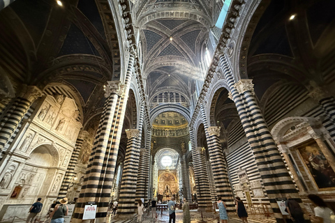 Best of Tuscany Experience Pisa, Siena, San Gimignano & Wine Standard Group Option