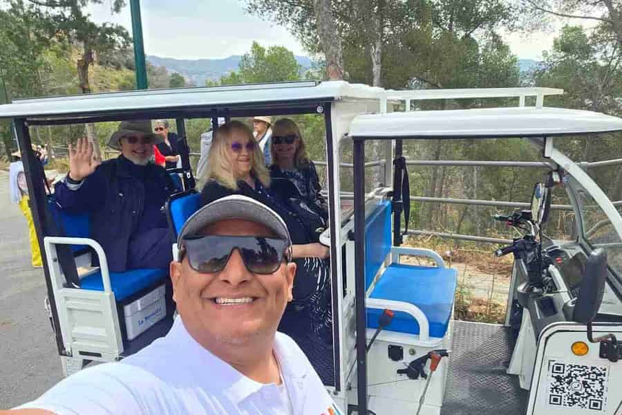 Sevilla: Sightseeing-Tour mit dem Tuk-Tuk. Foto: GetYourGuide