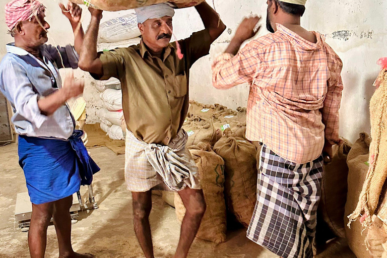 Hidden Tales of Old Kochi-Heritage Walk with a Local Insider