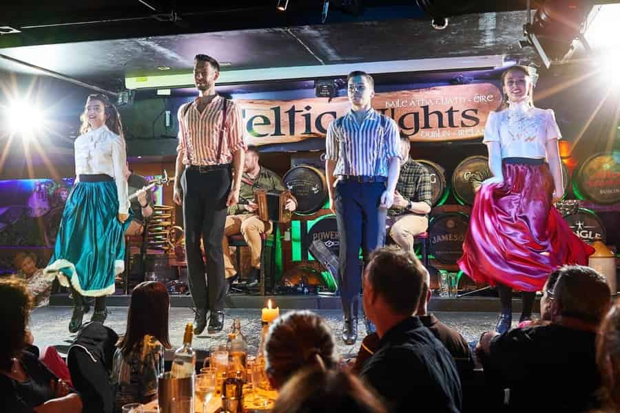 Dublin: Keltische Nächte mit irischem Abendessen, Musik & Show. Foto: GetYourGuide