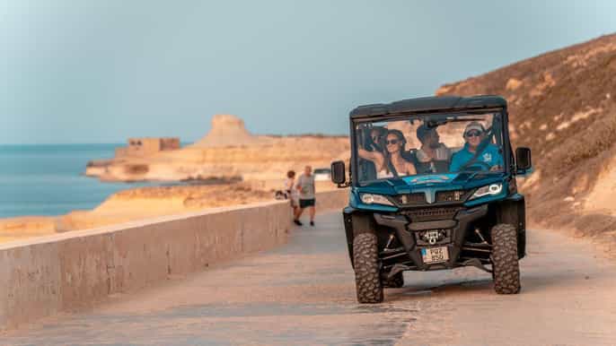 Malta: Quad-Tour nach Gozo mit Geländewagen, Zwischenstopp an der Blauen Lagune & Meereshöhlen