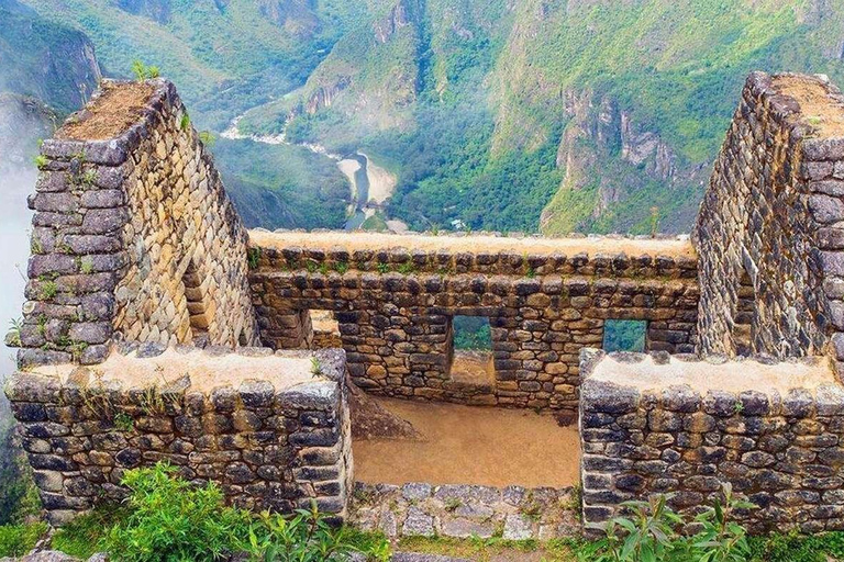 Machu Picchu and Huayna Picchu