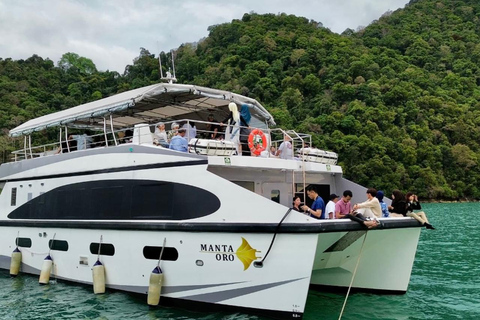 Langkawi: Premium Sunset Slide Cruise with Buffet & Drinks