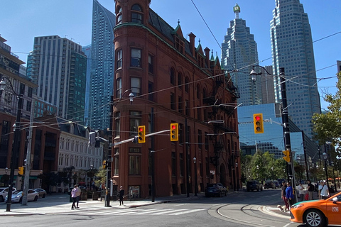 Śródmieście Toronto: Wycieczka piesza. Angielski/Hiszpański