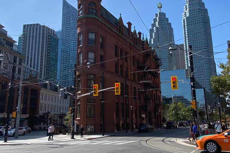 Le centre-ville de Toronto : Visite à pied. Anglais/Espagnol3 heures