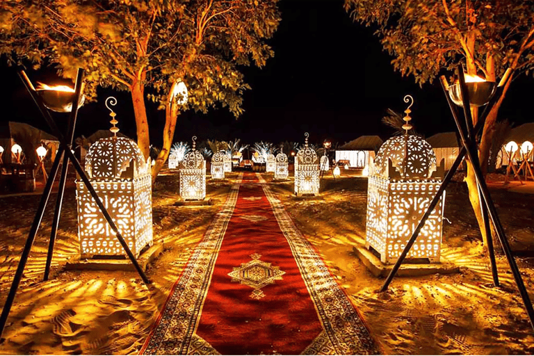 梅尔祖卡沙漠：骆驼骑乘体验、四轮越野车和星空露营选项2：豪华营地