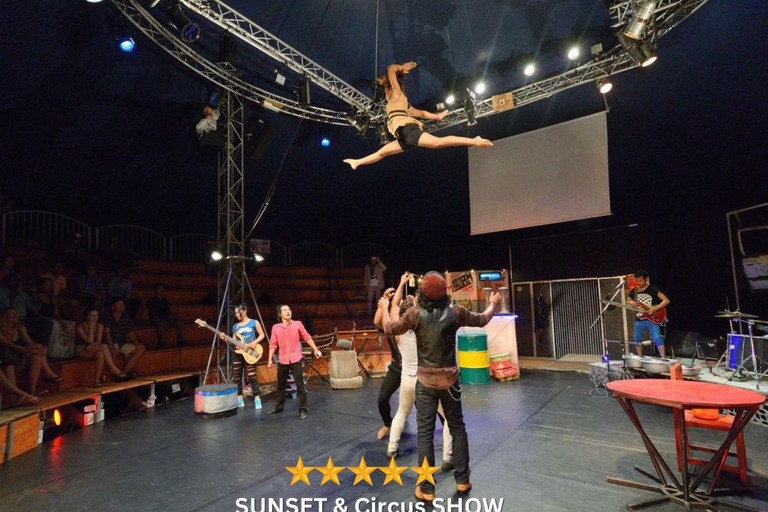 Siem Reap: Sunset, Dinner, and Circus Show with Pickup Siem Reap: Sunset, Dinner, and Circus Show with Pickup