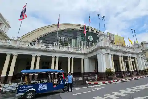 Bangkok: Elektrische Tuk-Tuk Tour met lokale gids