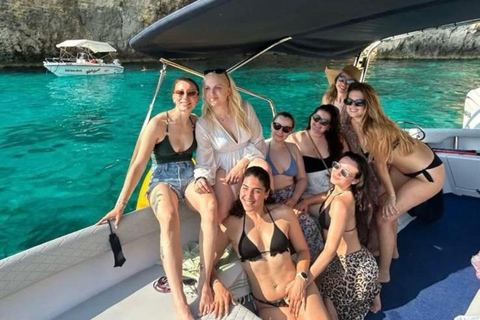 Malta: Private Boat Trip to Blue Lagoon & Crystal Lagoon 4 Hours