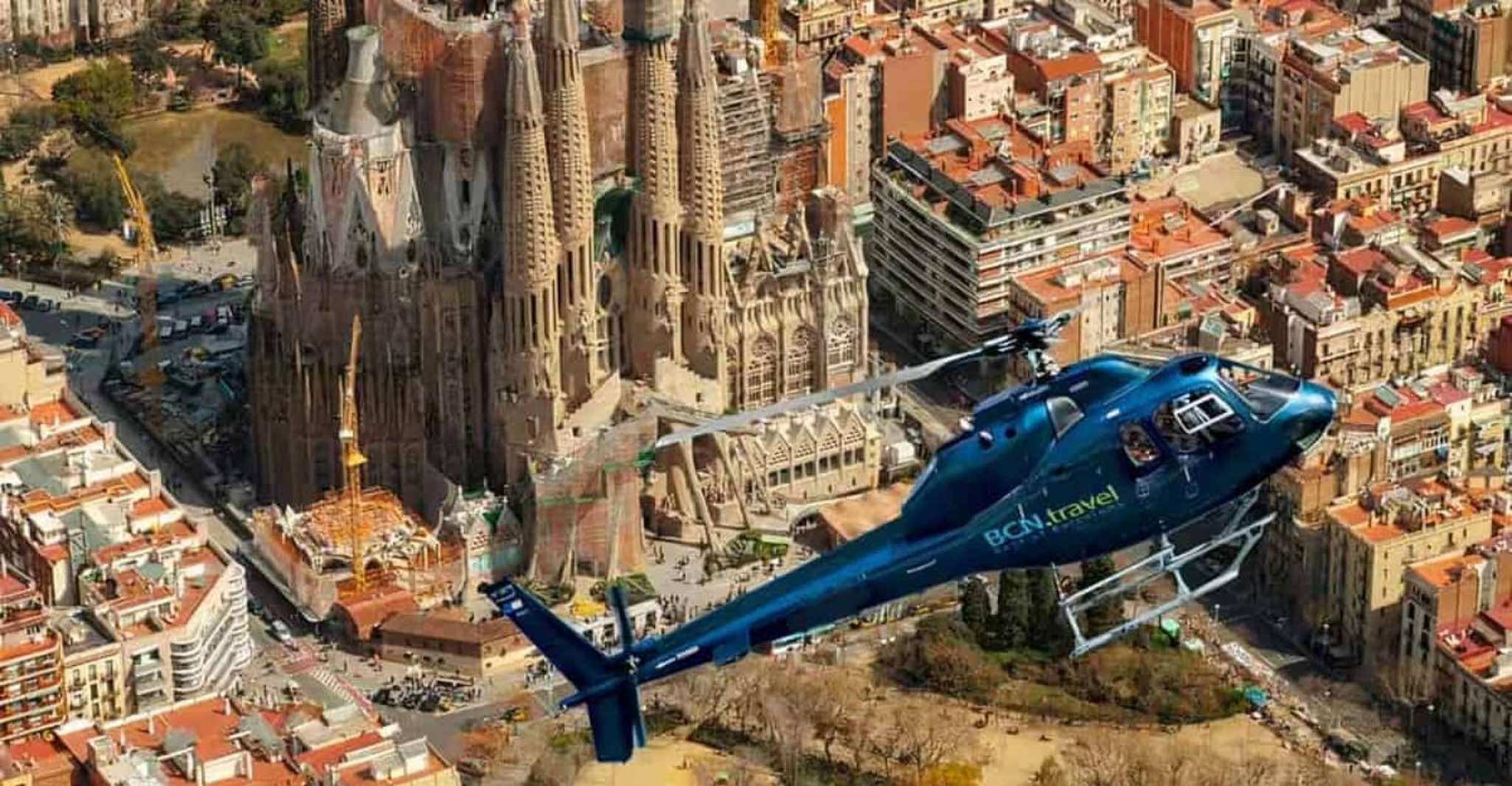 Barcelona: Helicopter Tour