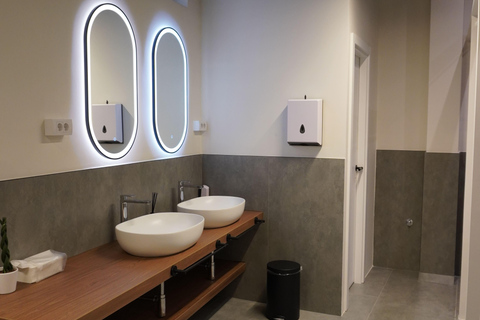 Finnish Sauna and Cold Plunge Experience in Belgrade