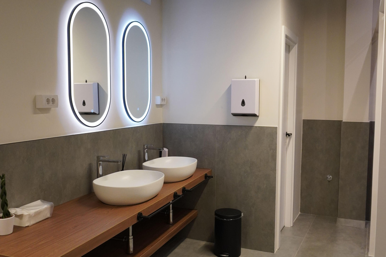 Finnish Sauna and Cold Plunge Experience in Belgrade