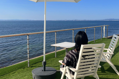 Croisière sur les plus grands bains à remous et déjeuner Bento japonaisLa plus grande croisière dans les bains à remous et le pique-nique Bento à la vue magnifique