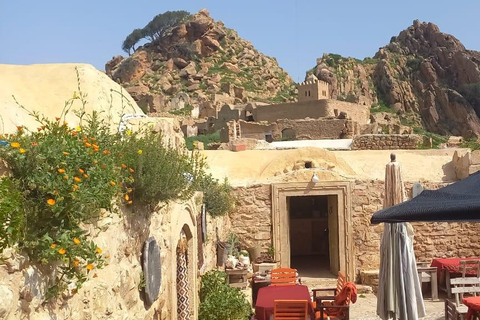 Tunis/Hammamet: Takrouna and Zriba El Alia Guided Day Trip