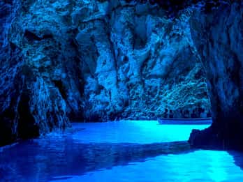 Makarska: 5-Eilanden Tour, Blauwe Grot, Vis, Hvar & Brač