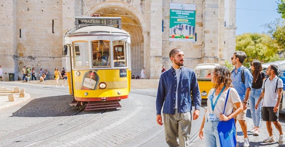 Best of Lisbon Walking Tour: Rossio, Chiado & Alfama