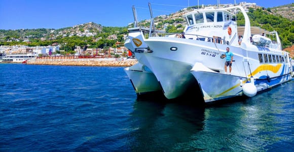 Almería: Boat cruise around the bay