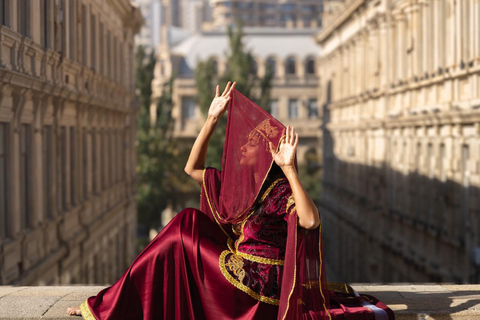 Baku: Traditional Azerbaijani Costume Rental Experience