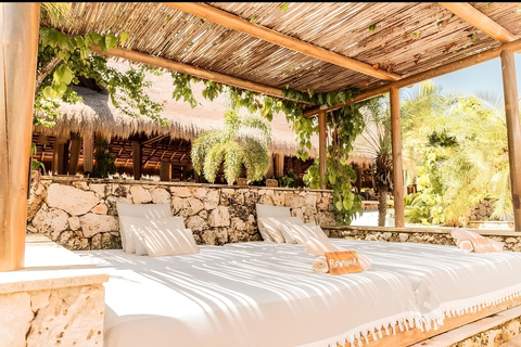 Cartagena Makani Luxury Beach Club: Premium Day Pass & Lunch
