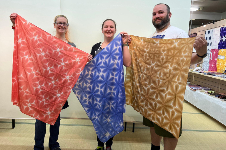 Corso di Shibori Furoshiki al Museo Shibori di Kyoto