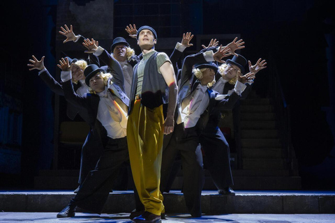 Berlin: WIR SIND AM LEBEN - The Musical Berlin: WIR SIND AM LEBEN – The Musical