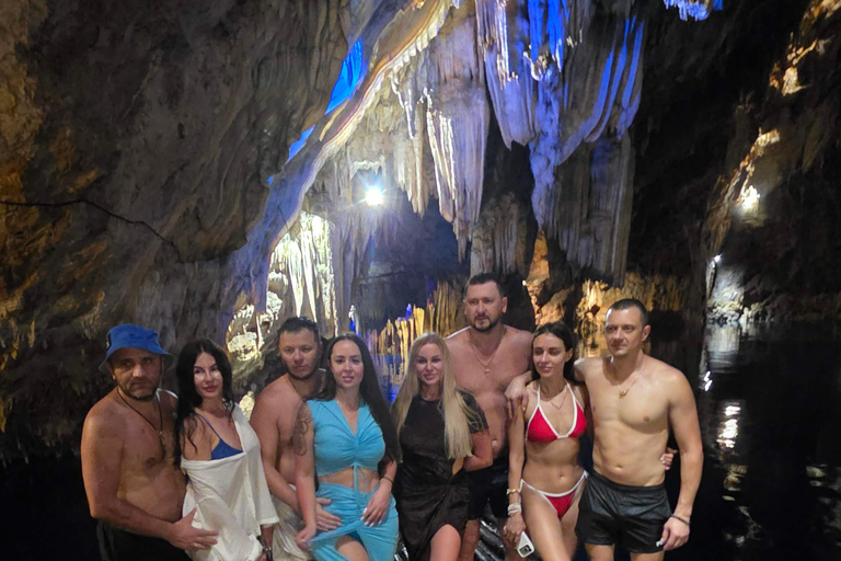 Coron: Pukaway Cave Private Tour with Picnic Lunch