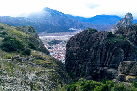 Meteora Monasteries Private Full Day Tour & Great Lunch