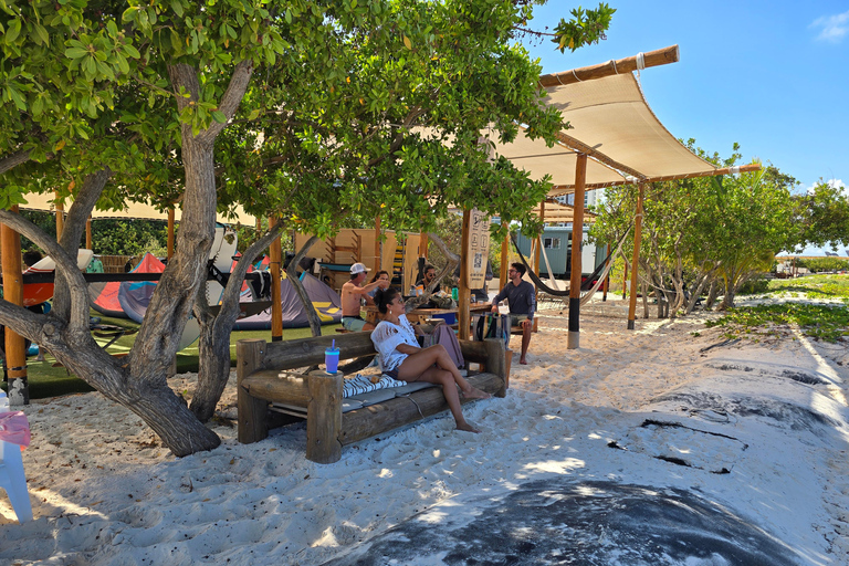 Cancún: Kitesurfing or Wingfoiling | Lessons Cancún: Wingfoil Lesson 2 Hrs