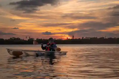 Cocoa Beach: Tur med genomskinlig kajak i solnedgången och bioluminescens