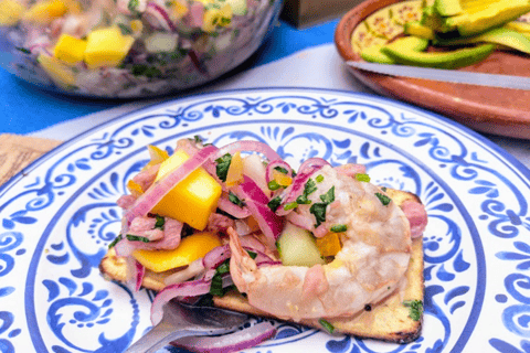 من مدينة أواكساكا: تجربة الغوص الحر في بويرتو إسكونديدو