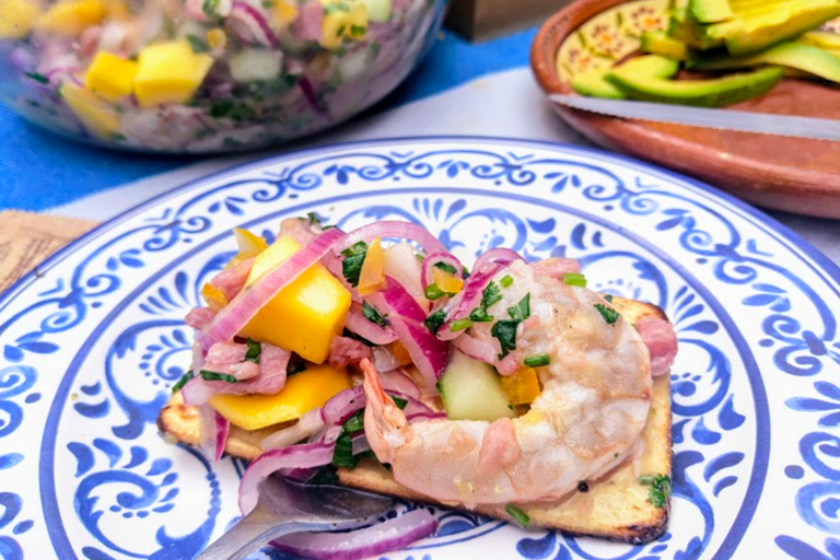 من مدينة أواكساكا: تجربة الغوص الحر في بويرتو إسكونديدو