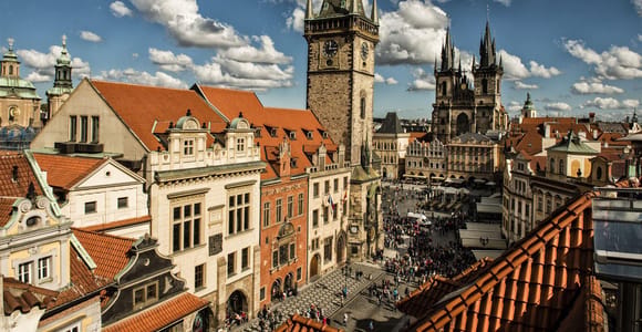 Prague: Old Town Hall and Medieval Underground Guided Tour