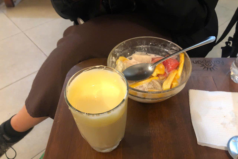 Hanoi Street Food: 13+ Tastings & Train Street Private Hanoi Food tour: 13+ Tastings & Train Street