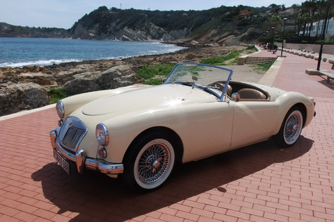 Benissa: tour auto d&#039;epoca di 2 ore con guida autonomaBenissa: Noleggio Auto Classica 2 ore di tour guidato