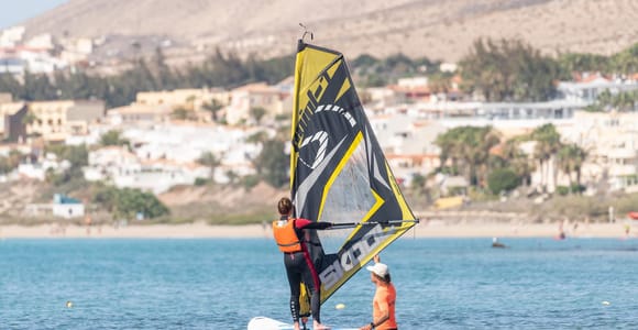 Fuerteventura: Windsurfing Taster in Costa Calma Bay!