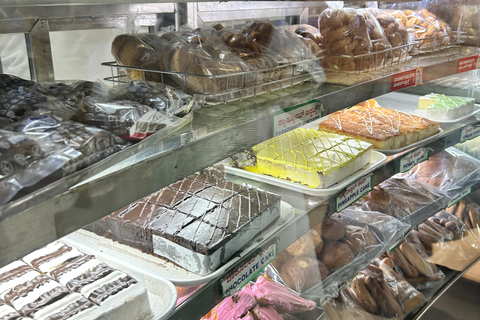 Bangalore: Cerimónia Tika e tour gastronômico de rua com lembrançasBangalore: Cerimónia Tika e tour gastronômico pelas ruas com lembranças