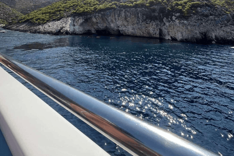 Zakynthos: plaża wraku statku, błękitne jaskinie i wycieczka do jaskini Xigia